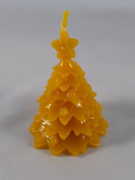 Baum mit Kugeln